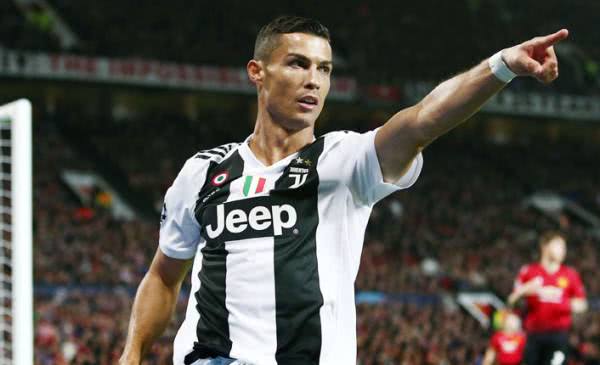  意甲焦点战尤文逆转胜国际米兰  