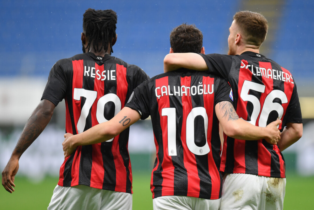  国际米兰替补奇兵建功险胜萨勒尼塔纳