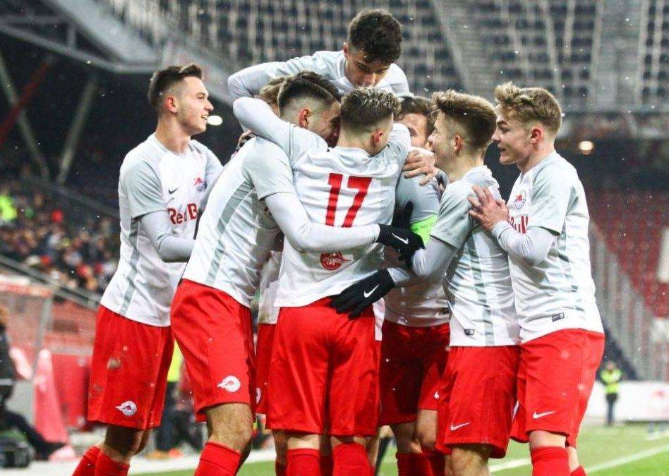  莱比锡红牛客场挑战传统豪门，德甲格局再生变数